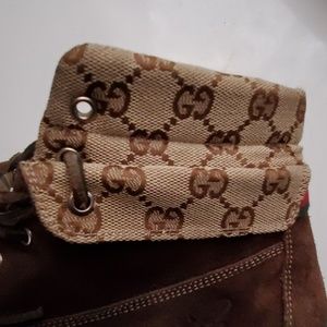 Meet your Posher, Stanley